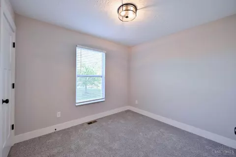 1956 Redbud Dr, Hamilton, OH 45013 photo 28