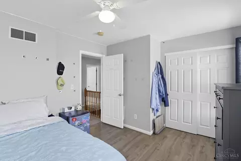 Bedroom - 323 Rawling Dr, Harrison, OH 45030 photo 5 of 9