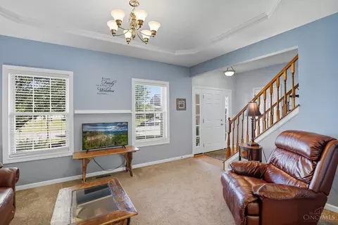 Entry Way - 323 Rawling Dr, Harrison, OH 45030 photo 2 of 2