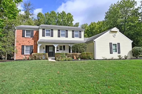9056 Hopewell Rd, Cincinnati, OH 45242