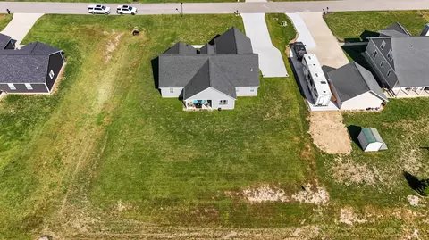 108 Brookshire Way, Mount Orab, OH 45154 photo 3