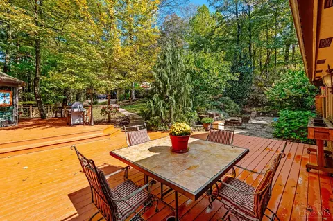 Exterior - 3366 Wagner Rd, Cincinnati, OH 45245 photo 6 of 25