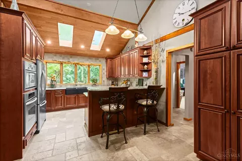 Kitchen - 3366 Wagner Rd, Cincinnati, OH 45245 photo 1 of 8