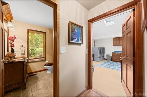 Entry Way - 3366 Wagner Rd, Cincinnati, OH 45245 photo 10 of 15