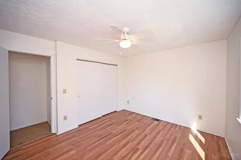 Bedroom - 4644 Belleview Ave, Blue Ash, OH 45242 photo 5 of 7