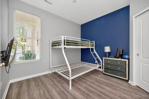 Bedroom - 7601 Skyview Cir, Cincinnati, OH 45248 photo 2 of 3