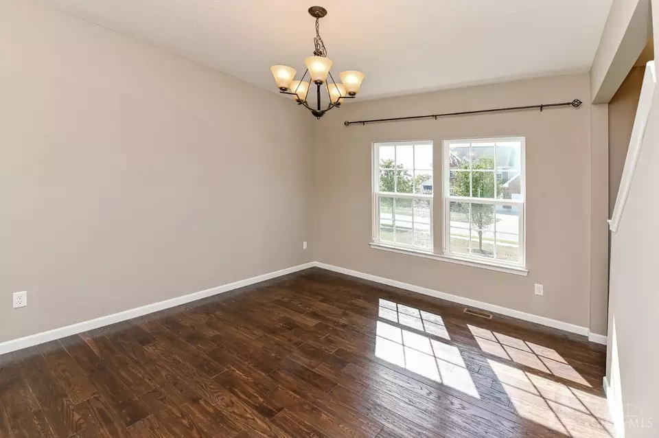 Living - 5716 Senour Dr, West Chester, OH 45069 photo 2 of 6