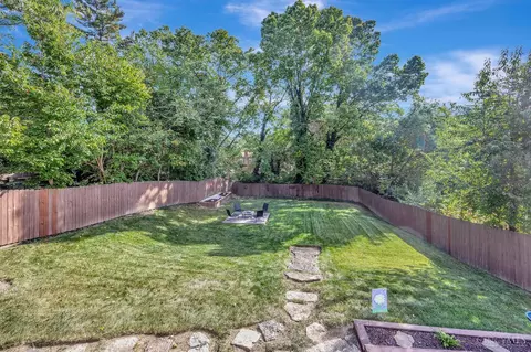 Exterior - 4511 Carnation Ave, Cincinnati, OH 45238 photo 8 of 17