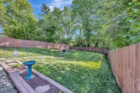 Exterior - 4511 Carnation Ave, Cincinnati, OH 45238 photo 9 of 17