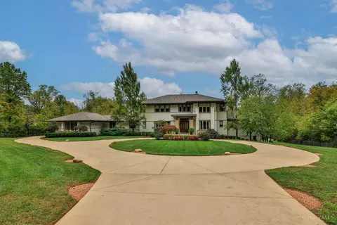 8705 Kugler Mill Rd, Cincinnati, OH 45243