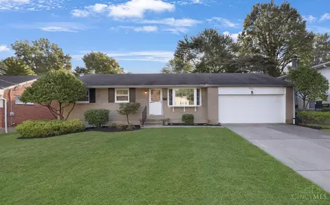 3361 Palmhill Ln, Cincinnati, OH 45239