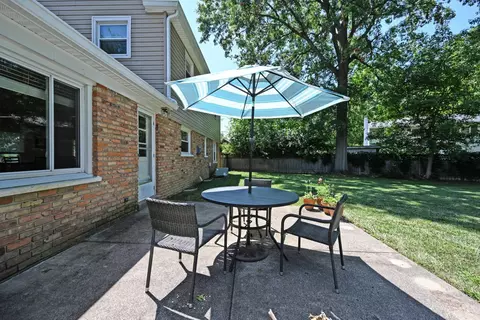 Exterior - 8530 Sturbridge Dr, Cincinnati, OH 45236 photo 6 of 12