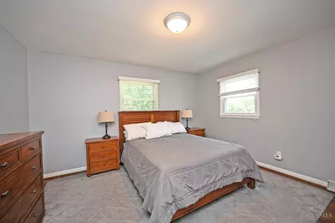 Bedroom - 8530 Sturbridge Dr, Cincinnati, OH 45236 photo 1 of 7