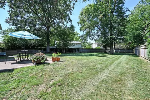 Exterior - 8530 Sturbridge Dr, Cincinnati, OH 45236 photo 7 of 12