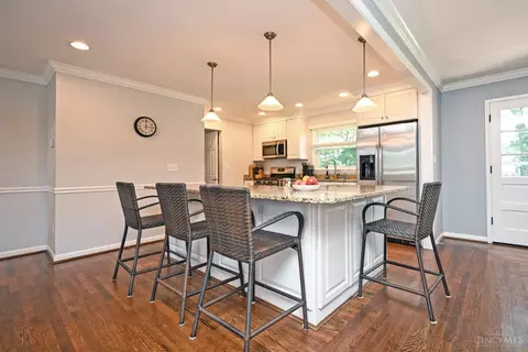 Kitchen - 8530 Sturbridge Dr, Cincinnati, OH 45236 photo 2 of 6
