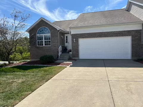 1734 S Pointe Dr, Lawrenceburg, IN 47025