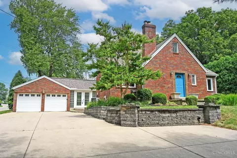 3756 Glendale Milford Rd, Evendale, OH 45241