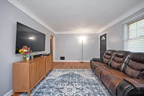1151 Hempstead Dr, Cincinnati, OH 45231 photo 8