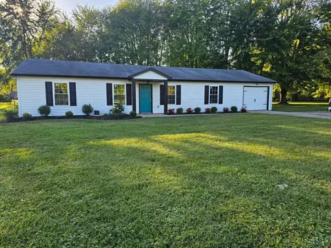 6867 Cozaddale Rd, Goshen, OH 45122