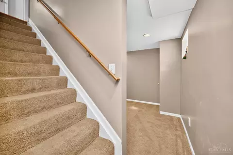 763 Bamburgh Dr, Hamilton Township, OH 45039 photo 38