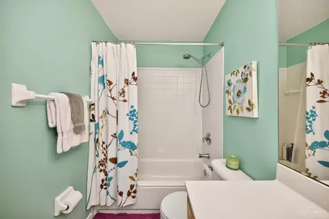 763 Bamburgh Dr, Hamilton Township, OH 45039 photo 34