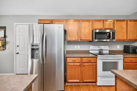 763 Bamburgh Dr, Hamilton Township, OH 45039 photo 18