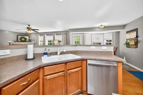 763 Bamburgh Dr, Hamilton Township, OH 45039 photo 17