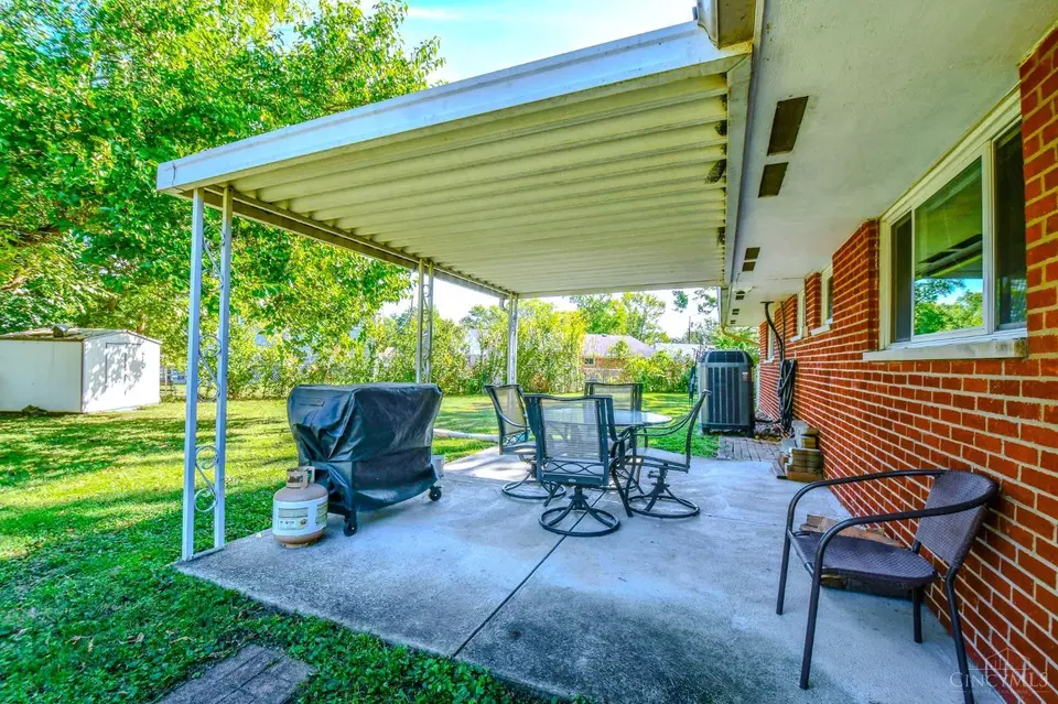 Exterior - 11760 Van Camp Ln, Springdale, OH 45246 photo 7 of 12
