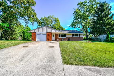 Exterior - 11760 Van Camp Ln, Springdale, OH 45246 photo 1 of 12