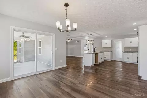 Dining - 424 Liming Farm Rd, Mount Orab, OH 45154 photo 1 of 2