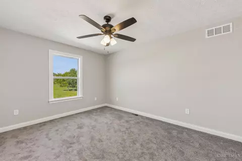 Bedroom - 424 Liming Farm Rd, Mount Orab, OH 45154 photo 1 of 5