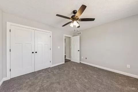 Bedroom - 424 Liming Farm Rd, Mount Orab, OH 45154 photo 5 of 5