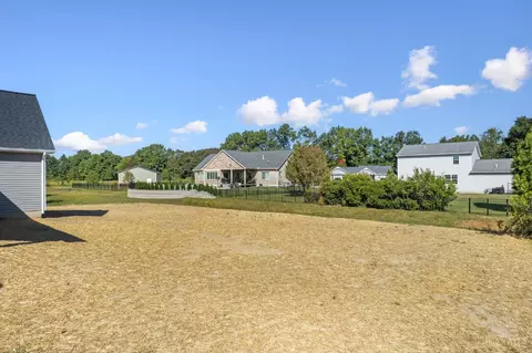 Exterior - 424 Liming Farm Rd, Mount Orab, OH 45154 photo 7 of 9