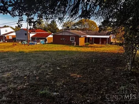 1808 Amarillo Dr, Hamilton, OH 45013 photo 16