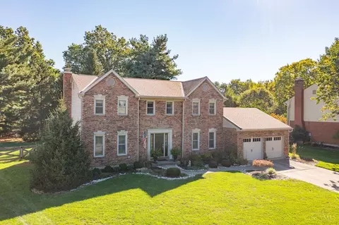 Exterior - 7516 Kingston View Ct, Cincinnati, OH 45255 photo 18 of 19