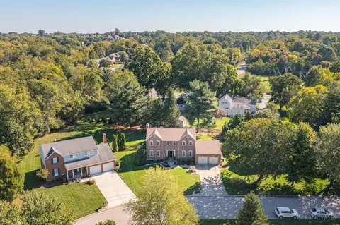 View/Area - 7516 Kingston View Ct, Cincinnati, OH 45255 photo 2 of 6