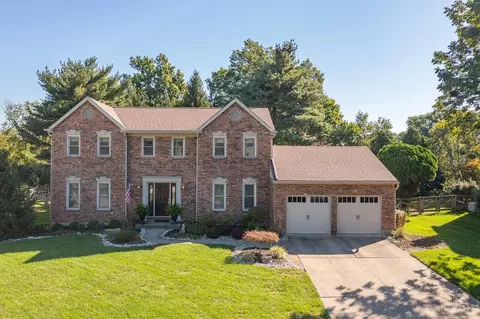 Exterior - 7516 Kingston View Ct, Cincinnati, OH 45255 photo 15 of 19