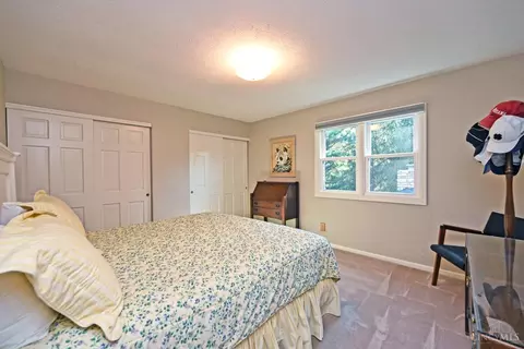 Bedroom - 7516 Kingston View Ct, Cincinnati, OH 45255 photo 6 of 9