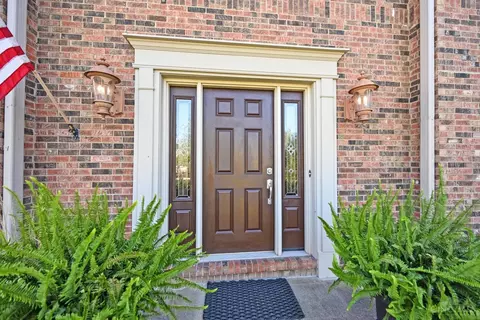 Entry Way - 7516 Kingston View Ct, Cincinnati, OH 45255 photo 1 of 4