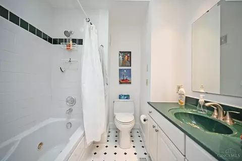 Bath - 3460 Custer Ave, Cincinnati, OH 45208 photo 2 of 4