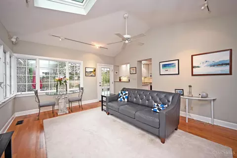 Living - 3460 Custer Ave, Cincinnati, OH 45208 photo 6 of 8