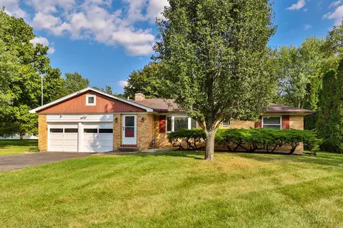 9086 Flintwood Dr, Harrison, OH 45030