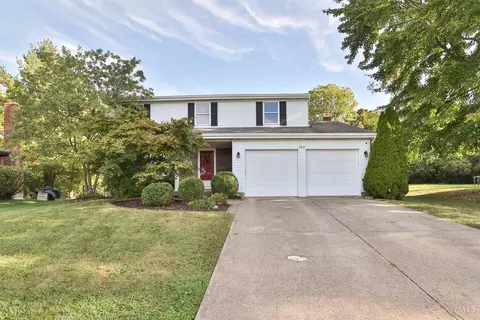 2912 Orchardknoll Ct, Cincinnati, OH 45239