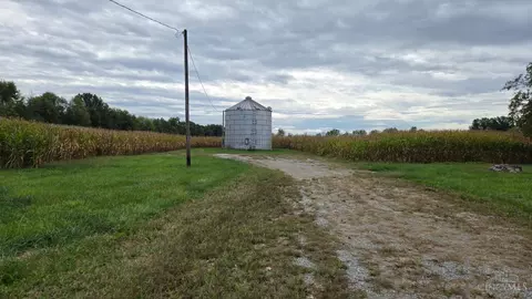 3836 Us Rt 50, Perry Twp, OH 45118