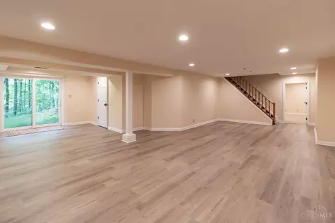 Living - 11507 Applejack Ct, Cincinnati, OH 45249 photo 6 of 6