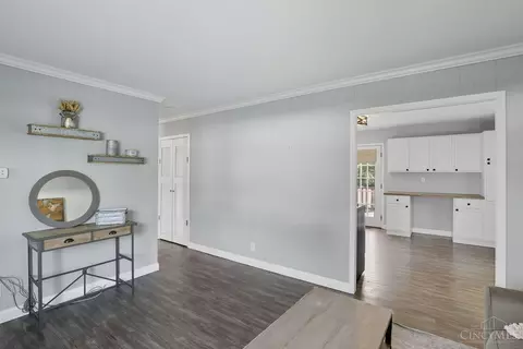 Entry Way - 4342 Beechmont Dr, Cincinnati, OH 45244 photo 2 of 2