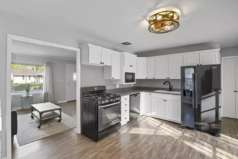 Kitchen - 4342 Beechmont Dr, Cincinnati, OH 45244 photo 1 of 1