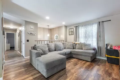 Entry Way - 205 Ada Doty St, Gratis, OH 45330 photo 1 of 2