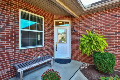 360 Miami Trce, Harrison, OH 45030 photo 2