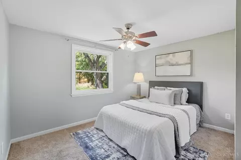 Bedroom - 11489 Gravenhurst Dr, Cincinnati, OH 45231 photo 1 of 7